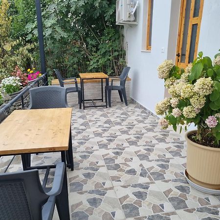 مبيت وإفطار Gjirokastër Tony'S Terrace المظهر الخارجي الصورة